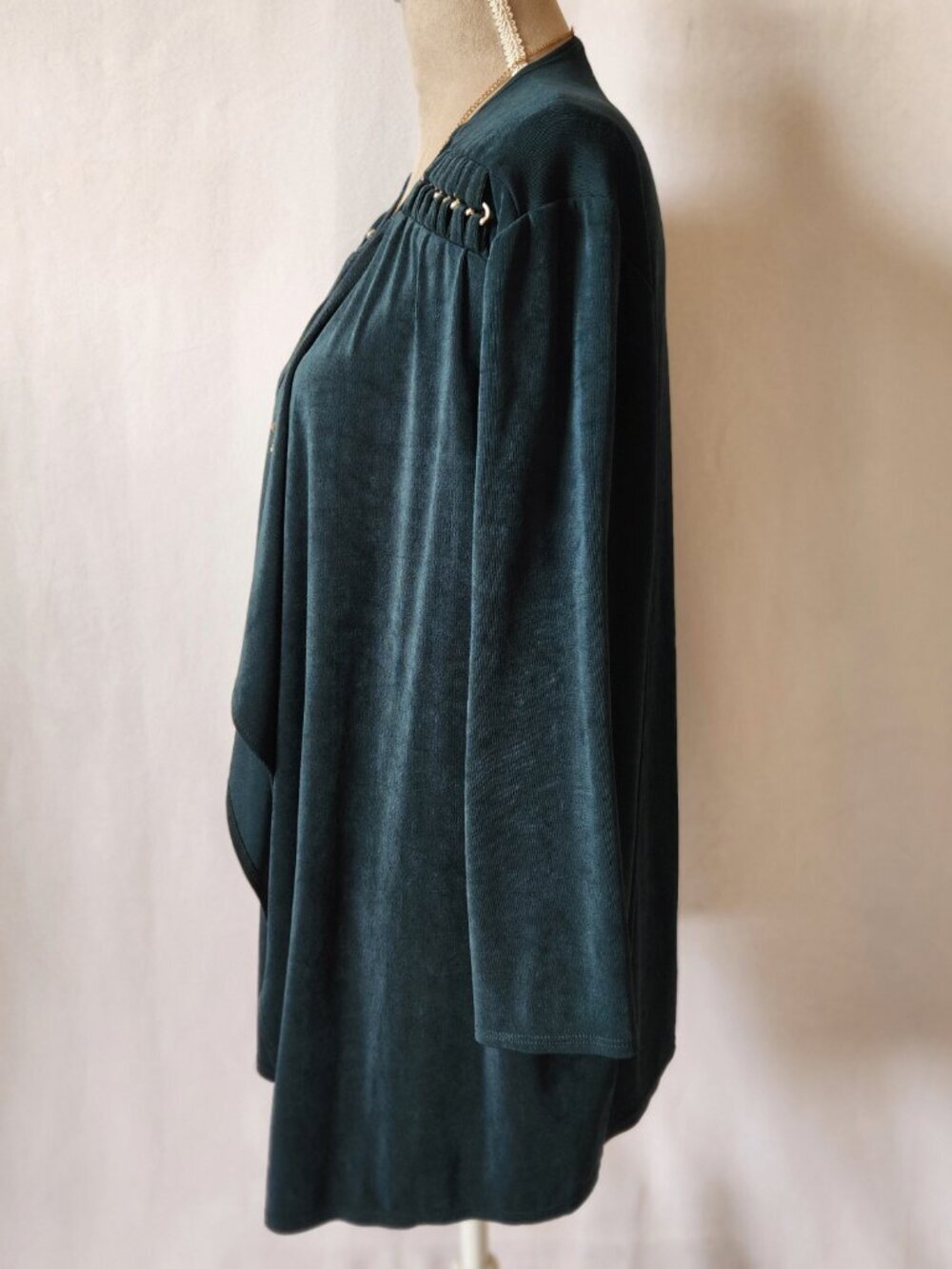 Chico's Travelers Size 4/XXL Green Water Fall Open Front Chain Accent Cardigan - Picture 9 of 15